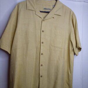 Batik Bay Shirt Men L Short Sleeve Button Up Palm Tree Tropical Yellow